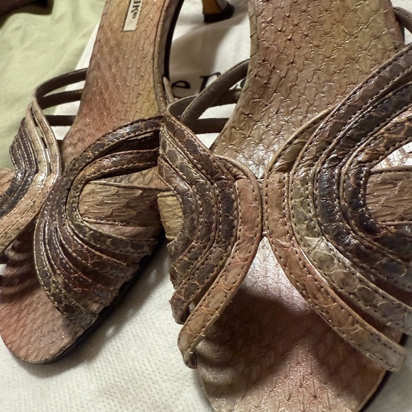 Manolo Blahnik Metallic Snake Print Heels - Picture 4 of 8